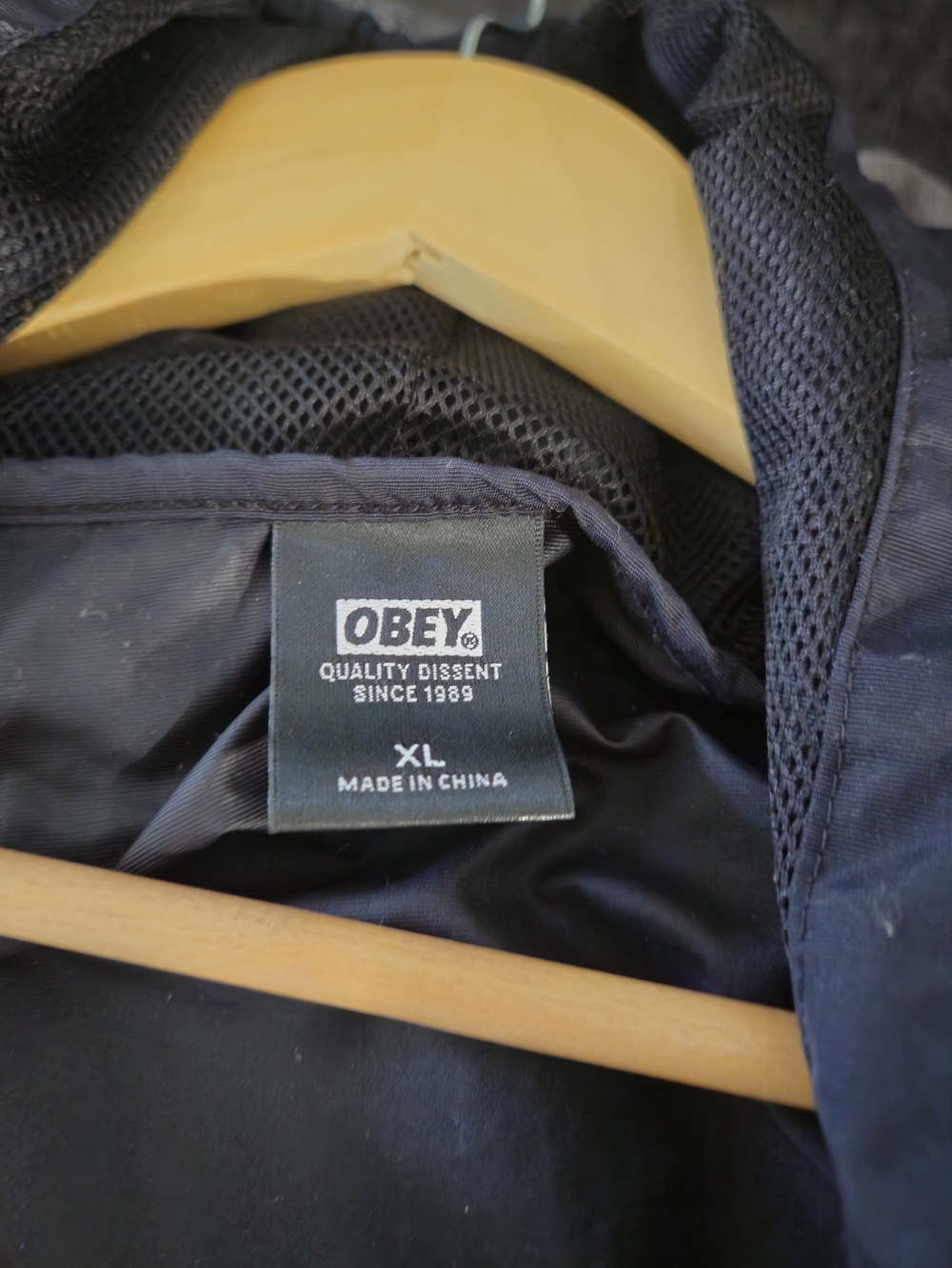 OBEY Men's Black Nylon Hooded Anorak Jacket in size XL - Picture 5 of 7
